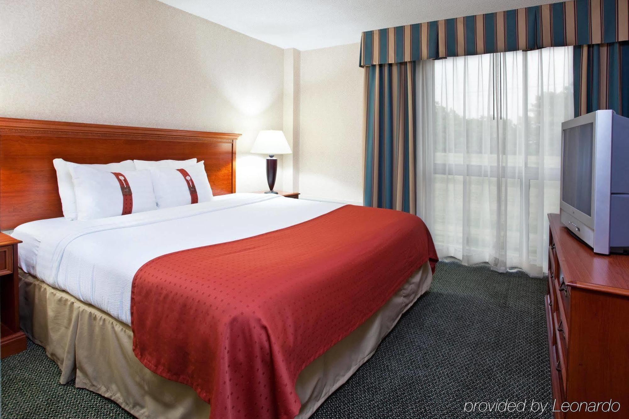 Holiday Inn Cincinnati-Riverfront By Ihg Covington Exterior foto